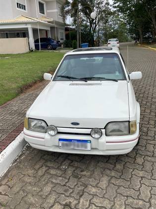 FORD ESCORT 1.8 XR3 8V ÁLCOOL 2P MANUAL